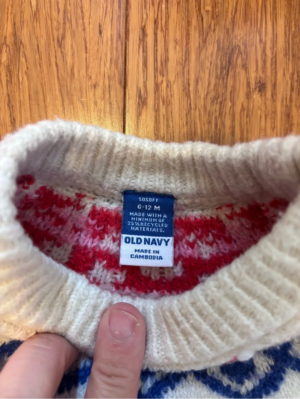 Old Navy Cream Sweater with Red, Blue, Green & Gold Hearts